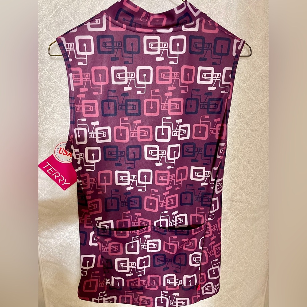 NWT sleeveless bike jersey - Picture 3 of 6